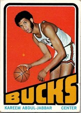 1972-73 Topps KAREEM ABDUL-JABBAR Milwaukee Bucks #100 Good Condition