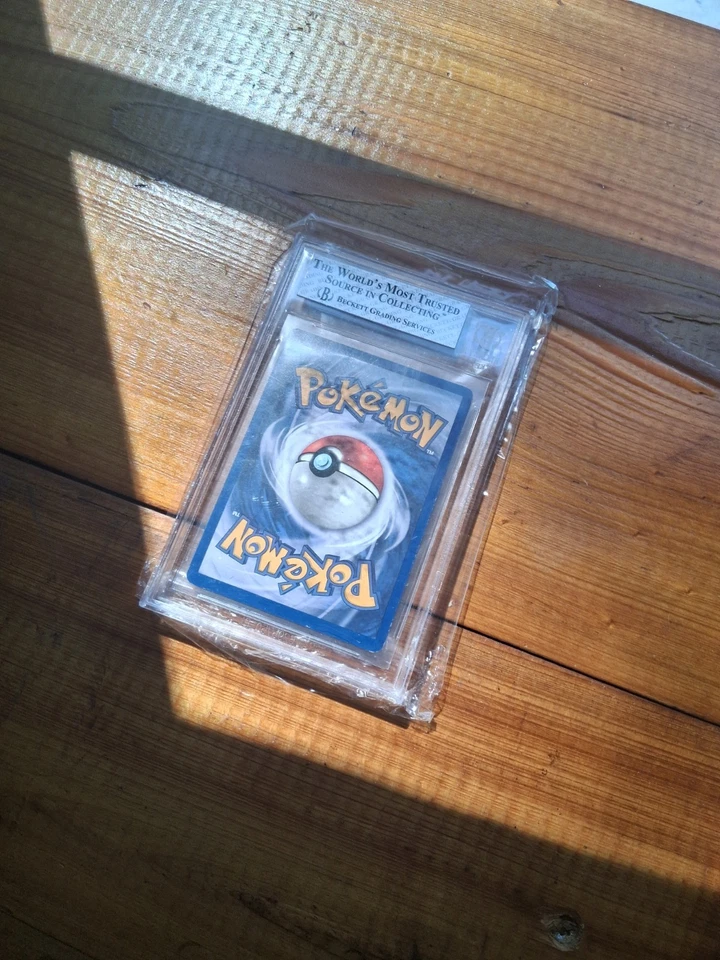 7.5 Charizard base set 2 ,BGS,PSA, Graded,Pokemon Beckett - Image 4 of 4