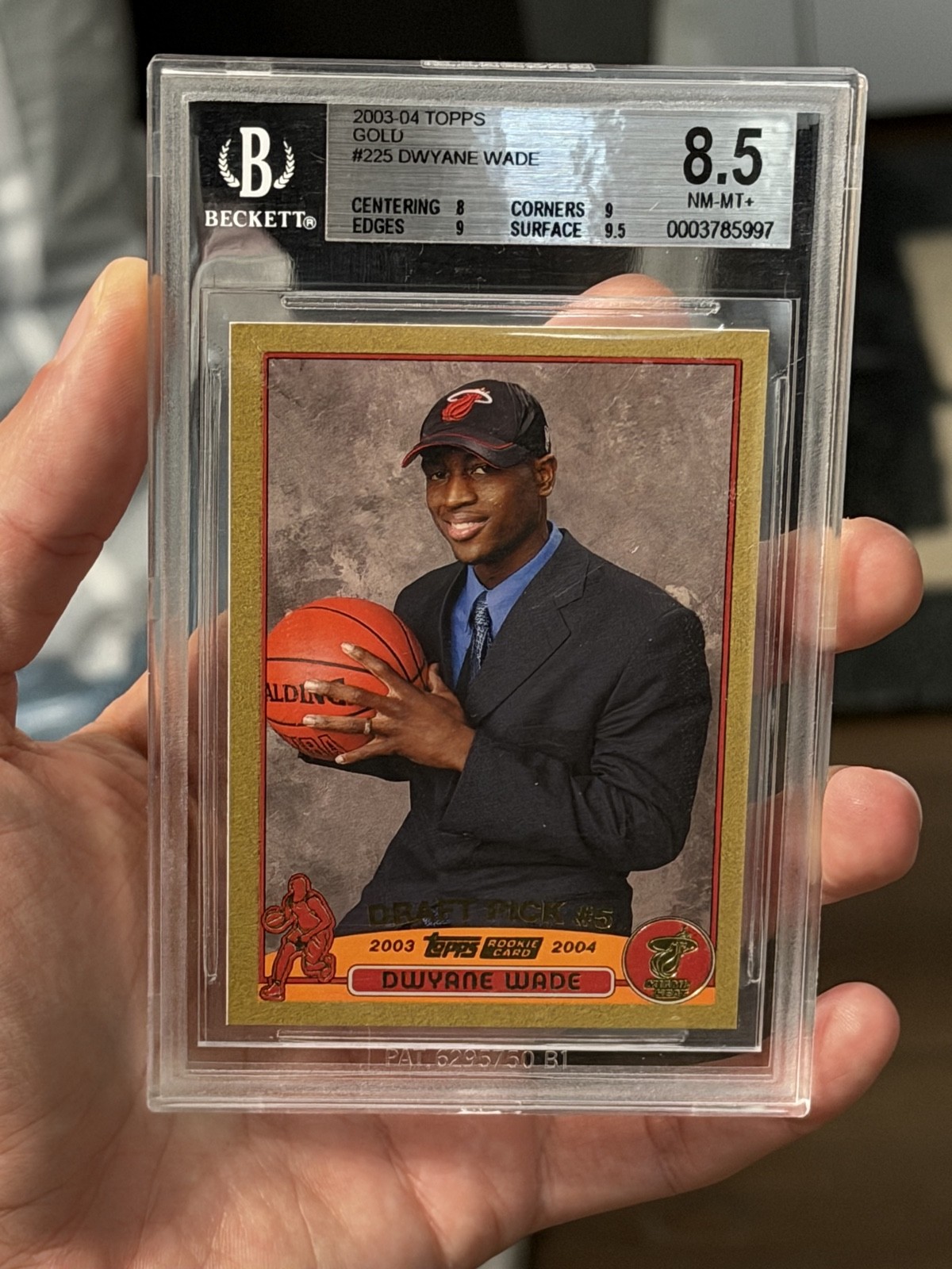 2003-04 Topps - Draft Pick Dwyane Wade #225 Gold 02/99 (RC) BGS 8.5