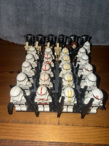 LEGO Star Wars Minifigure Lot Assorted Clones & Stormtroopers
