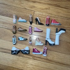 Bratz Rare Shoes Lot Back To School, Spring Break, Sweet Dreamz, Twiinz