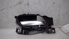 Tirador interior delantero derecho PEUGEOT 208 1 PHASE 1 9144G4