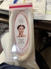 Woman Hairology Curling Heatless Hair Roller White
