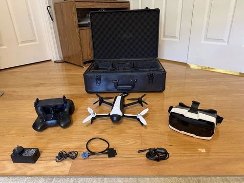 Parrot Bebop 2 Drone with Skycontroller, FPV Goggles and Portable Hard Case