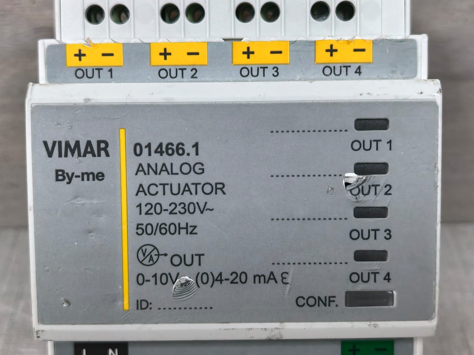 VIMAR 01466.1 VIMAR 01466.1 ANALOG ACTUATOR 120-230V 2