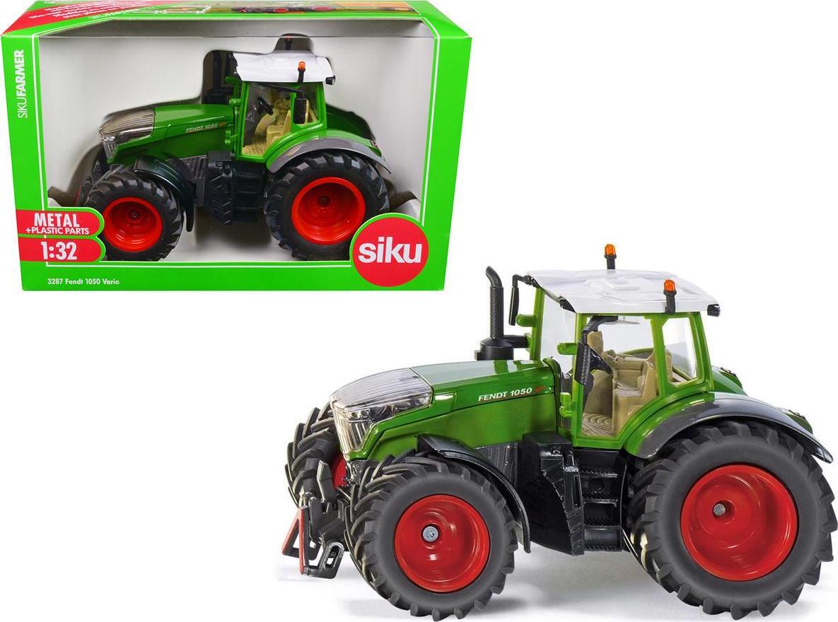 Fendt 1050 Vario Tractor Green with White Top 1/32 Diecast Fendt 1050 Vario Tractor Green with White Top 1/32 Diecast