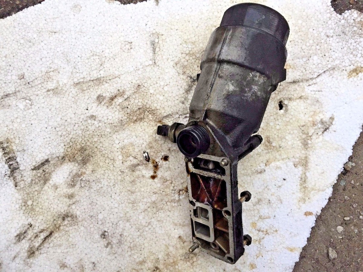 BMW E30 E36 318is 318ti M40 M42 M43 M44 OIL FILTER HOUSING