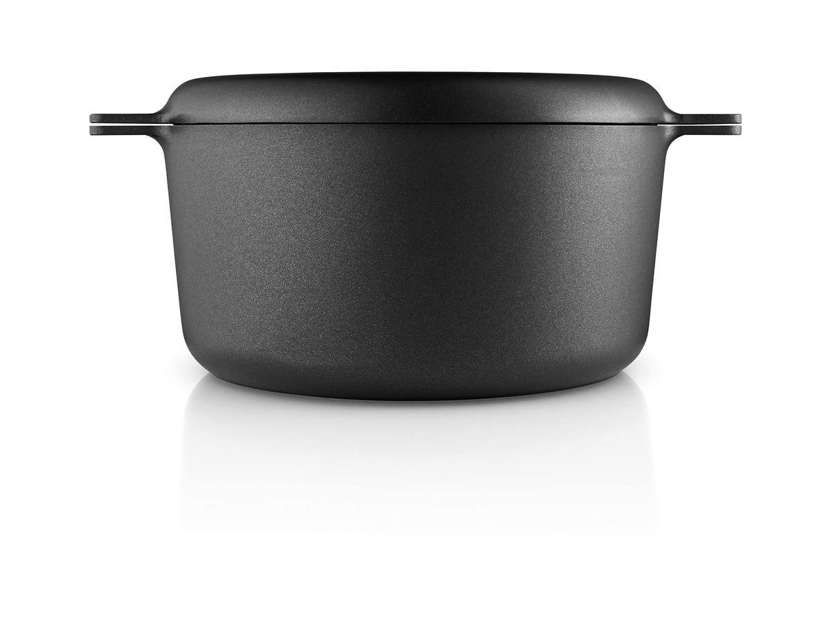 EVA SOLO | Nordic Kitchen Pot 6.3qt | Lightweight Aluminium, Easy Handling &
