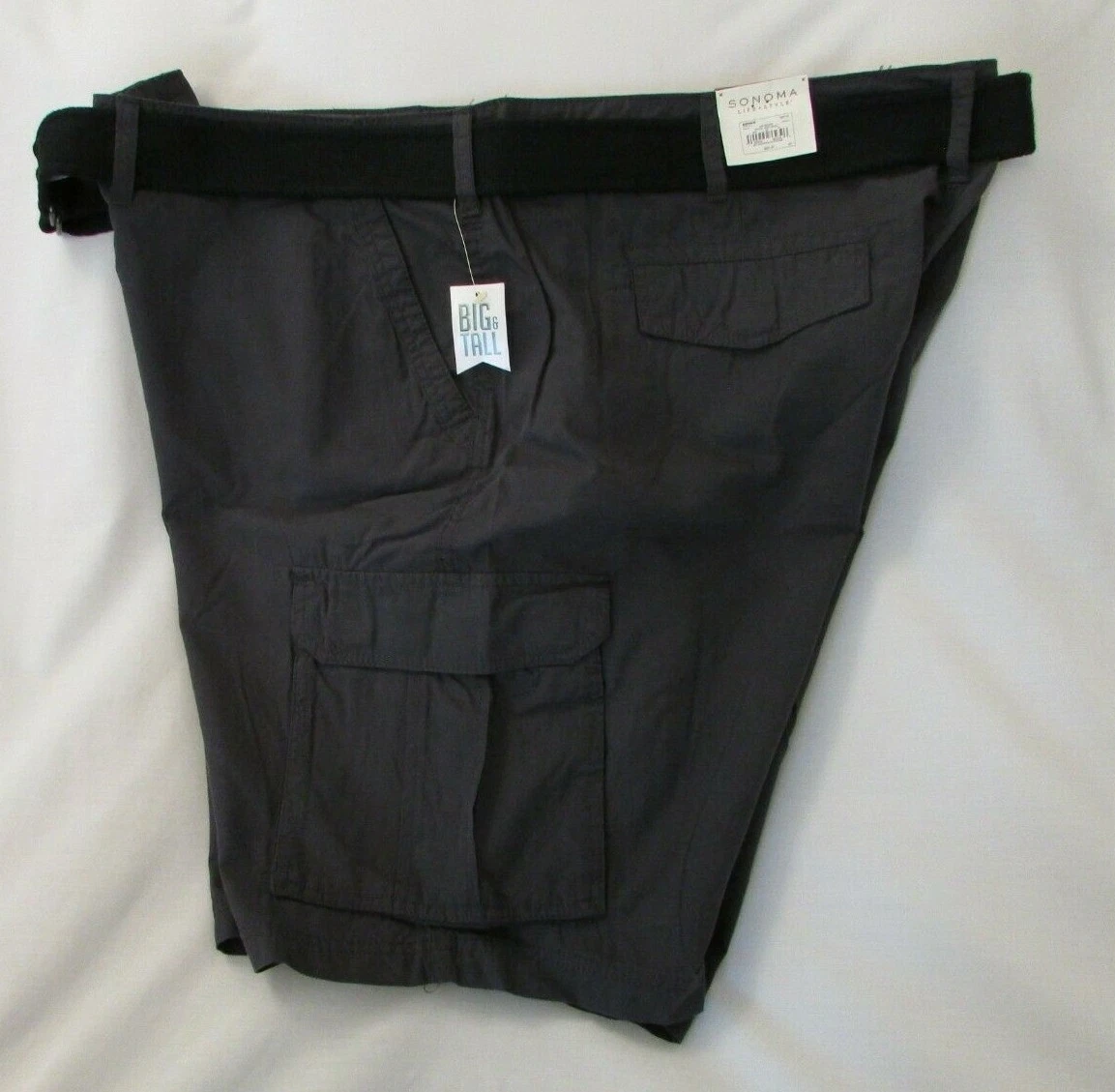 Men's B & T "Sonoma" Size 48, Pepper Color, Belted Cargo Shorts MSRP $60