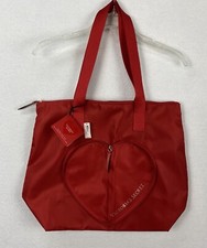 Victoria's Secret Packable Heart Red Zipper Tote Brand New MSRP 49.95 NWT