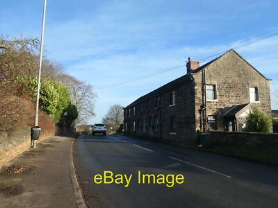 Foto 12x8 Town End, West Bretton Haigh\/SE2912 On Bretton Lane at the eas c2022