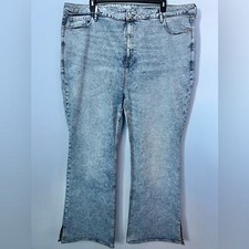 Old Navy Women  s Higher High Rise Flare Jeans - Size 26