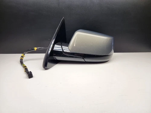 15-20 TAHOE SUBURBAN / YUKON / ESCALADE DRIVER MIRROR  AUTO DIM, BLIND SPOT OEM