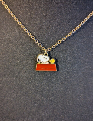 Woodstock Snoopy Halskette ''Haus''.  Peanuts Charm Schmuck. Süß Geschenk Cool