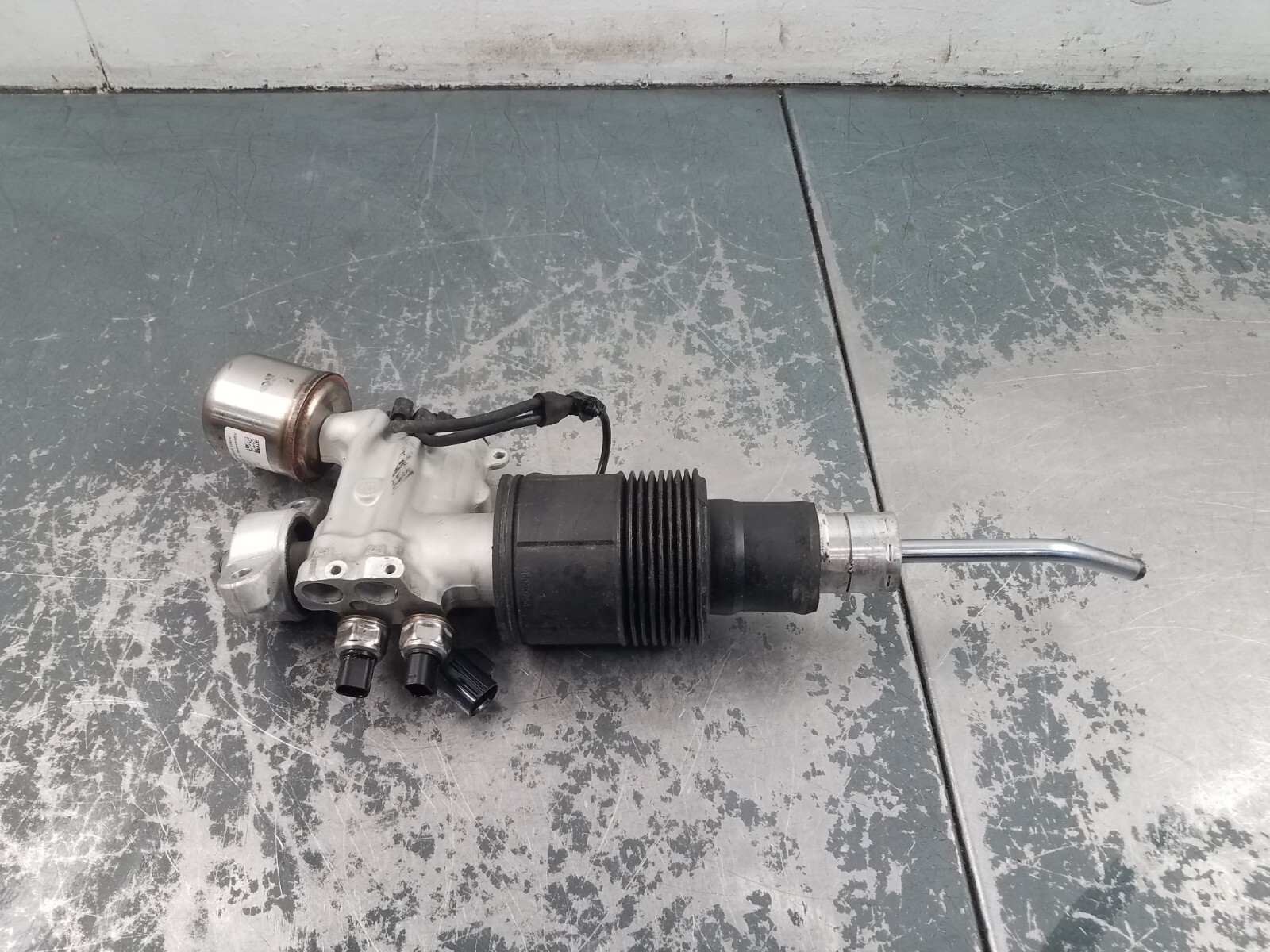 2021 McLaren 765LT Left Front Lift Shock Strut - *  #5537 C7