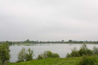Foto 6x4 Rockford Lake gesehen vom Avon Valley Path Rockford \/SU1508 um 2008