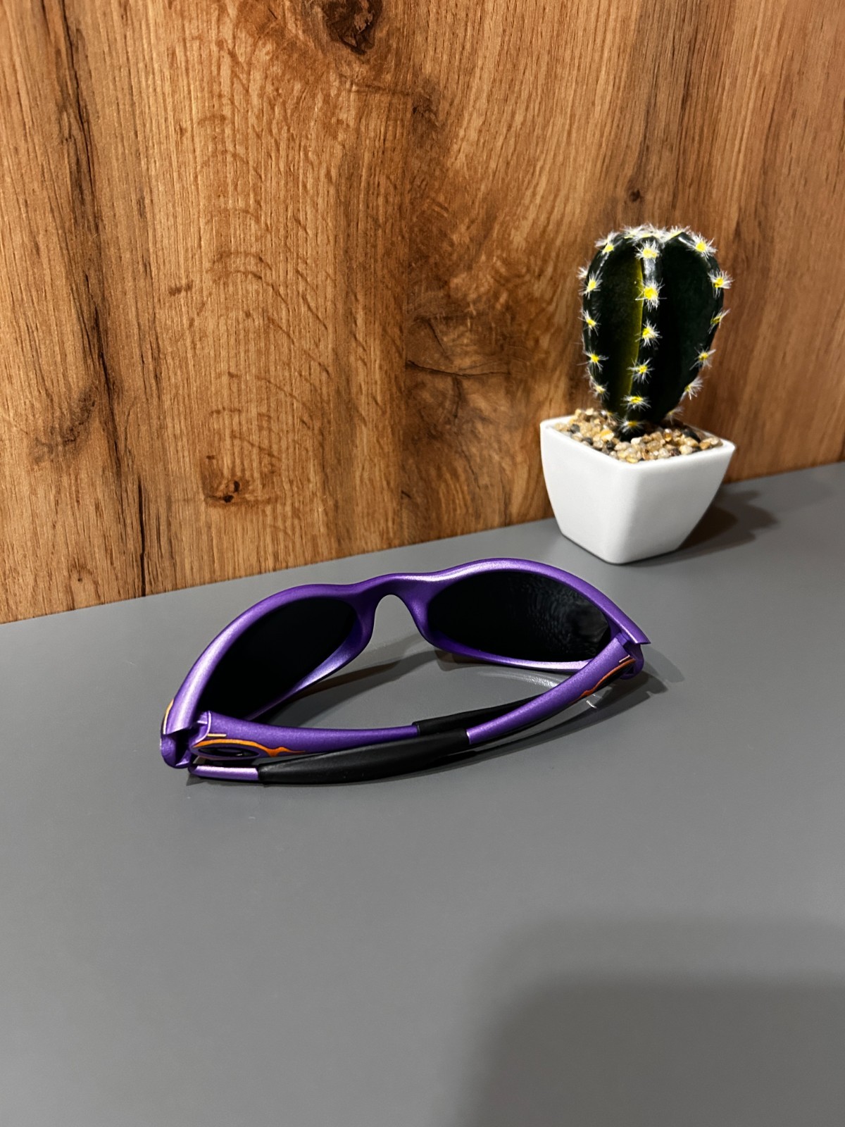 Oakley Purple Jacket Flames Sunglasses Gorpcore Outdoor y2k rare vintage