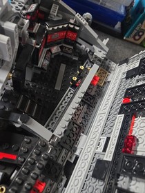 LEGO Star Wars: First Order Star Destroyer (75190) W/ Box, Minifigures & Book 