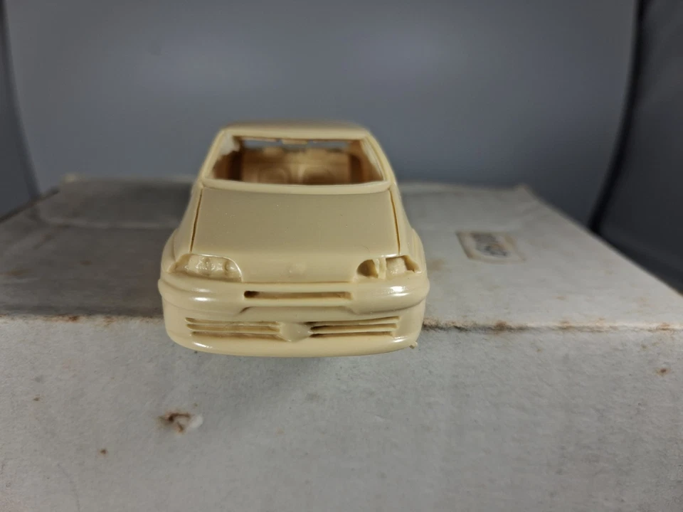 SP MODEL FIAT PUNTO RACER BERTONE SCALA 1/43 - Immagine 3 di 4