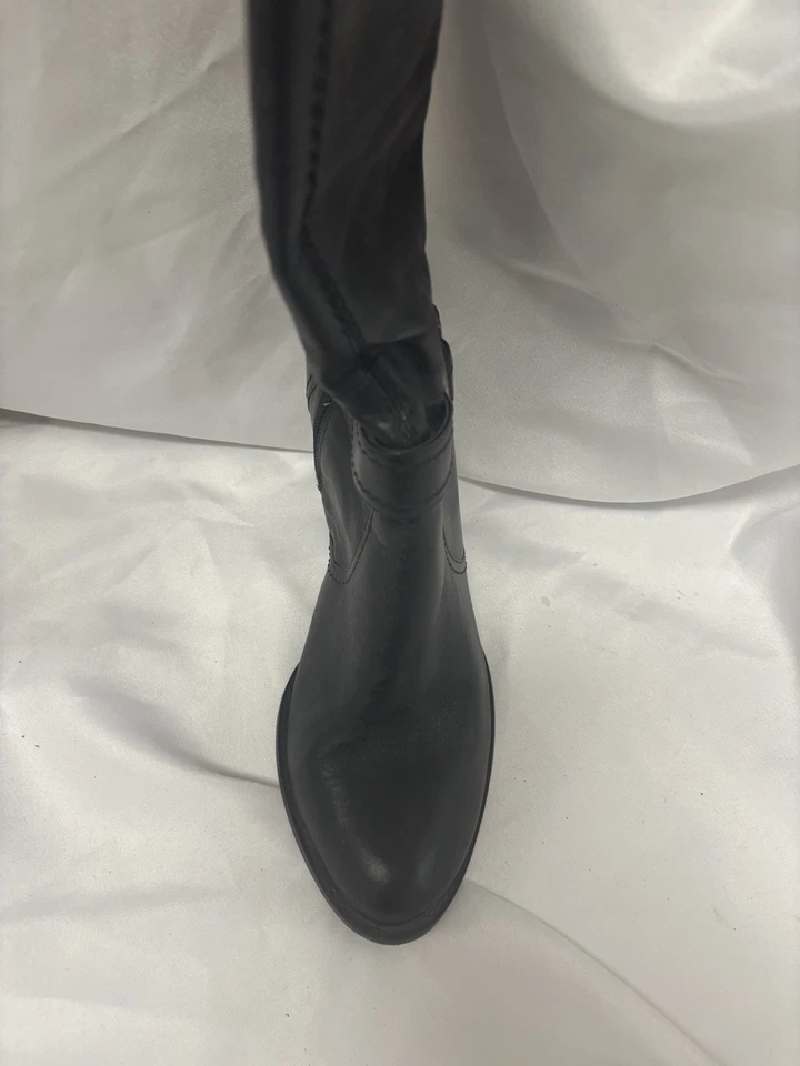 Bota hasta la rodilla Alex Marie de cuero negra con tacón para dama Foto 4 de 4