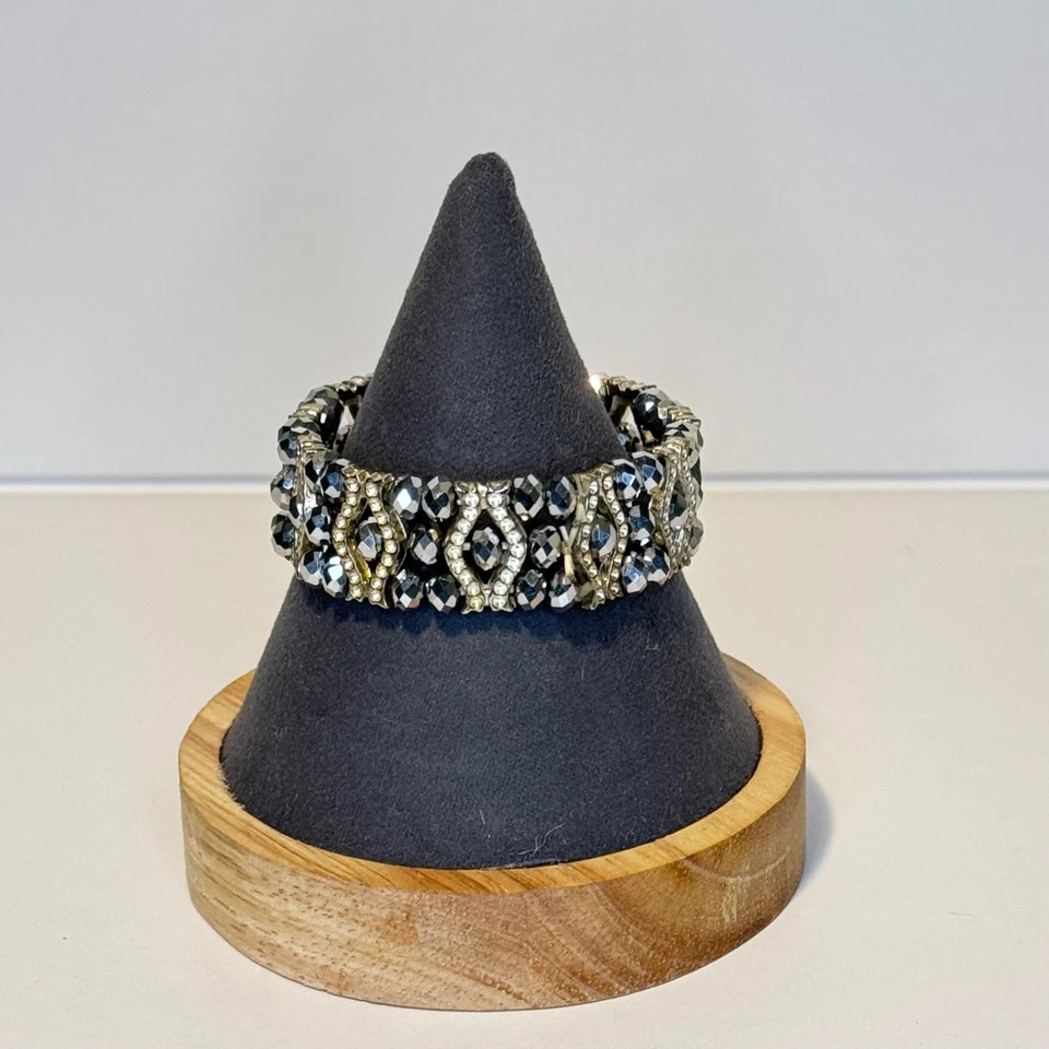 Faceted Silver Gray Crystal Stretch Bracelet Silver Tone - Image 4 of 4