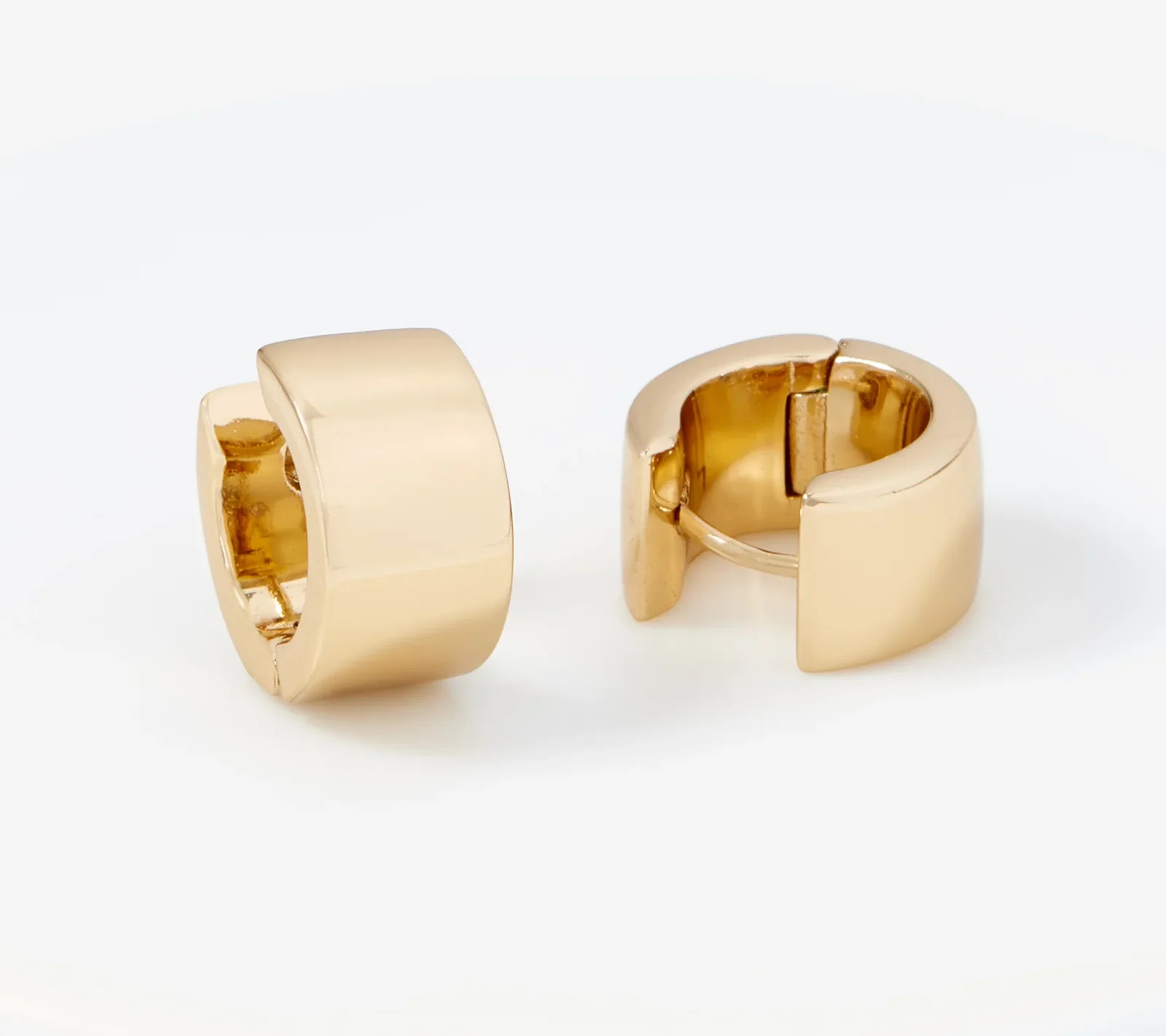"Vince Camuto Circle Huggie Gold Tone 1/2\"Hoop Earrings"