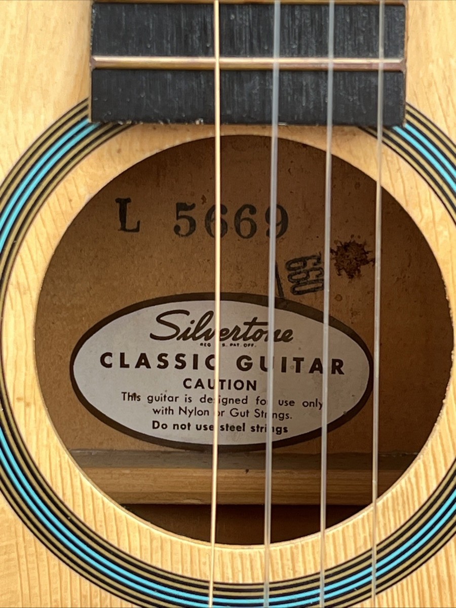 Vintage 1960s SILVERTONE Classic Acoustic 6 String Guitar w