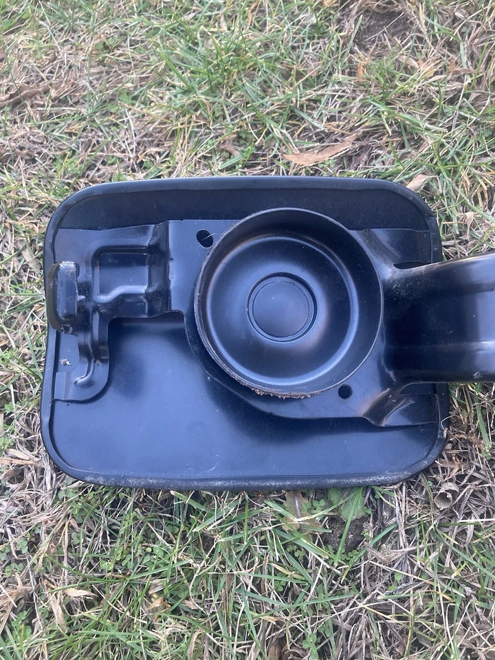 2011-2023 Dodge Charger Gas Fuel Tank Door Cap Cover Lid Black OEM - Image 2 of 4