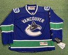 Mattais Ohlund Signed NHL Reebok 2007 Vancouver Cunucks Premium Hockey Jersey L — photo 2