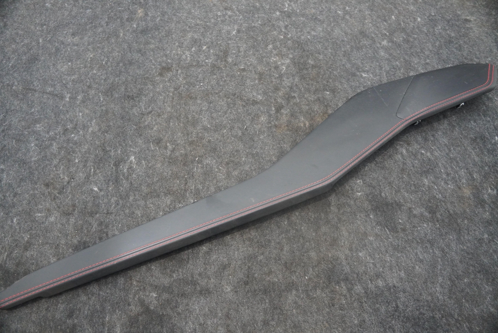 Center Console Left Side Upper Cover Trim Panel 4ML857717 Lamborghini Urus 2019