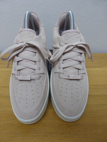 Nike Air Force 1 Sage Low Pink Suede Trainers Size UK 5.5 US 8 EUR 39 - Picture 2 of 14