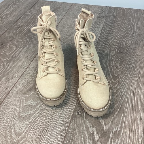 Women's Parker Lace-Up Combat Boots - Universal Thread Tan 6.5 Beige Tan EUC - Picture 4 of 9