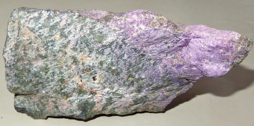 Stichtite in Serpenine South African Mineral specimen - 90x55x45mm 226g #stit2 - Picture 3 of 3