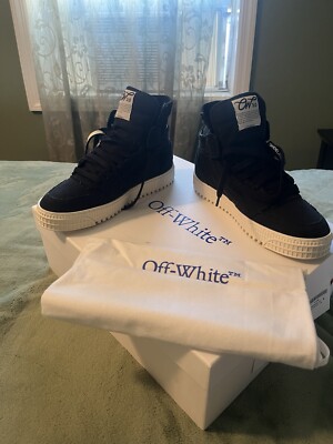 Off White