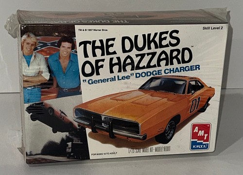 AMT ERTL The Dukes of Hazzard 1:25 GENERAL LEE DODGE CHARGER Model Kit SEALED - Picture 2 of 4
