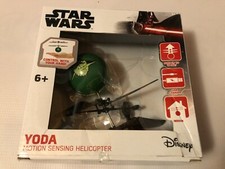 Star Wars Mandalorian Motion Sensing Flying Helicopter Yoda Star Wars