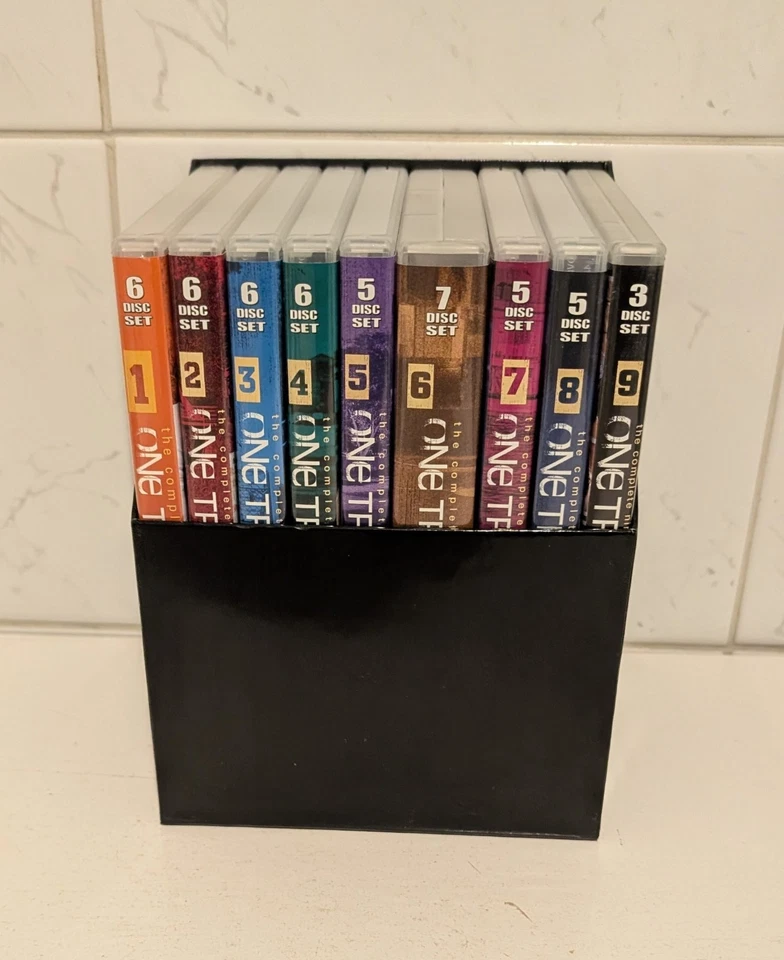 One Tree Hill The Complete Series - Seasons 1-9 Box Set on DVD Reg 4 - Image 4 of 4