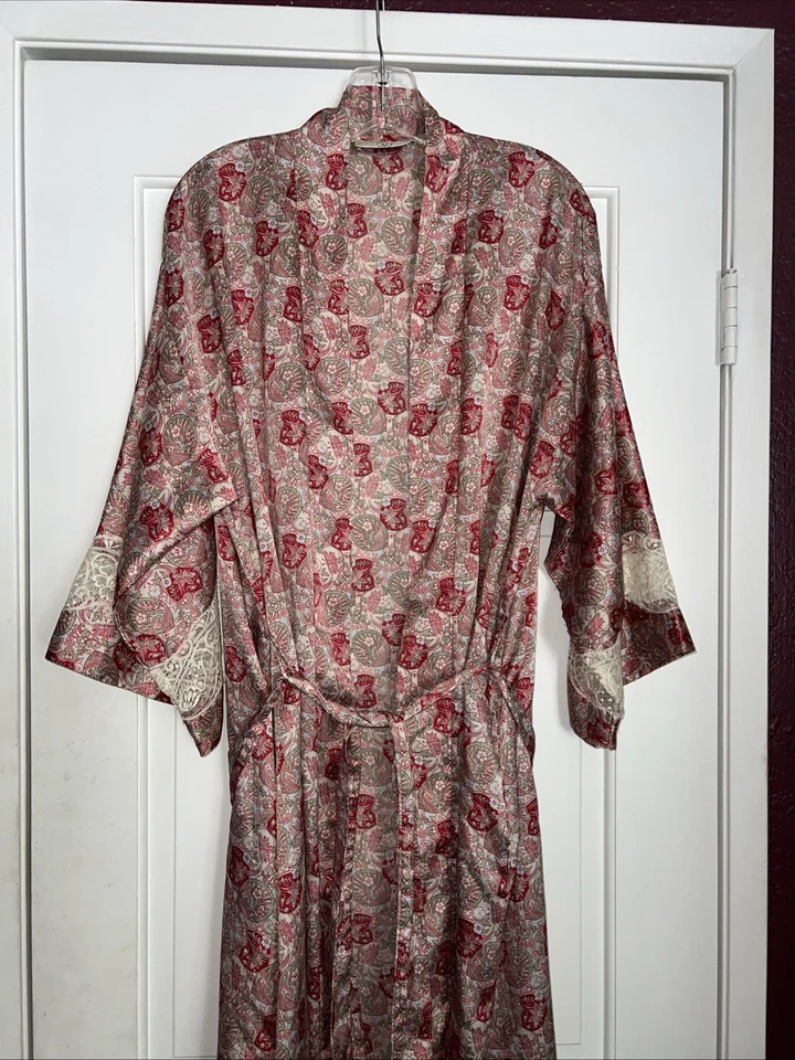 ROUPÃO LONGO DE SEDA COM CINTO VALENTINO TAMANHO ÚNICO - Imagem 4 de 4