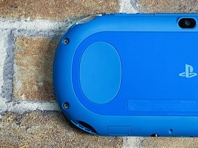 PS Vita PCH-2000 ZA23 Aqua Blue SONY PlayStation Japan 16GB Charger Ex DDP