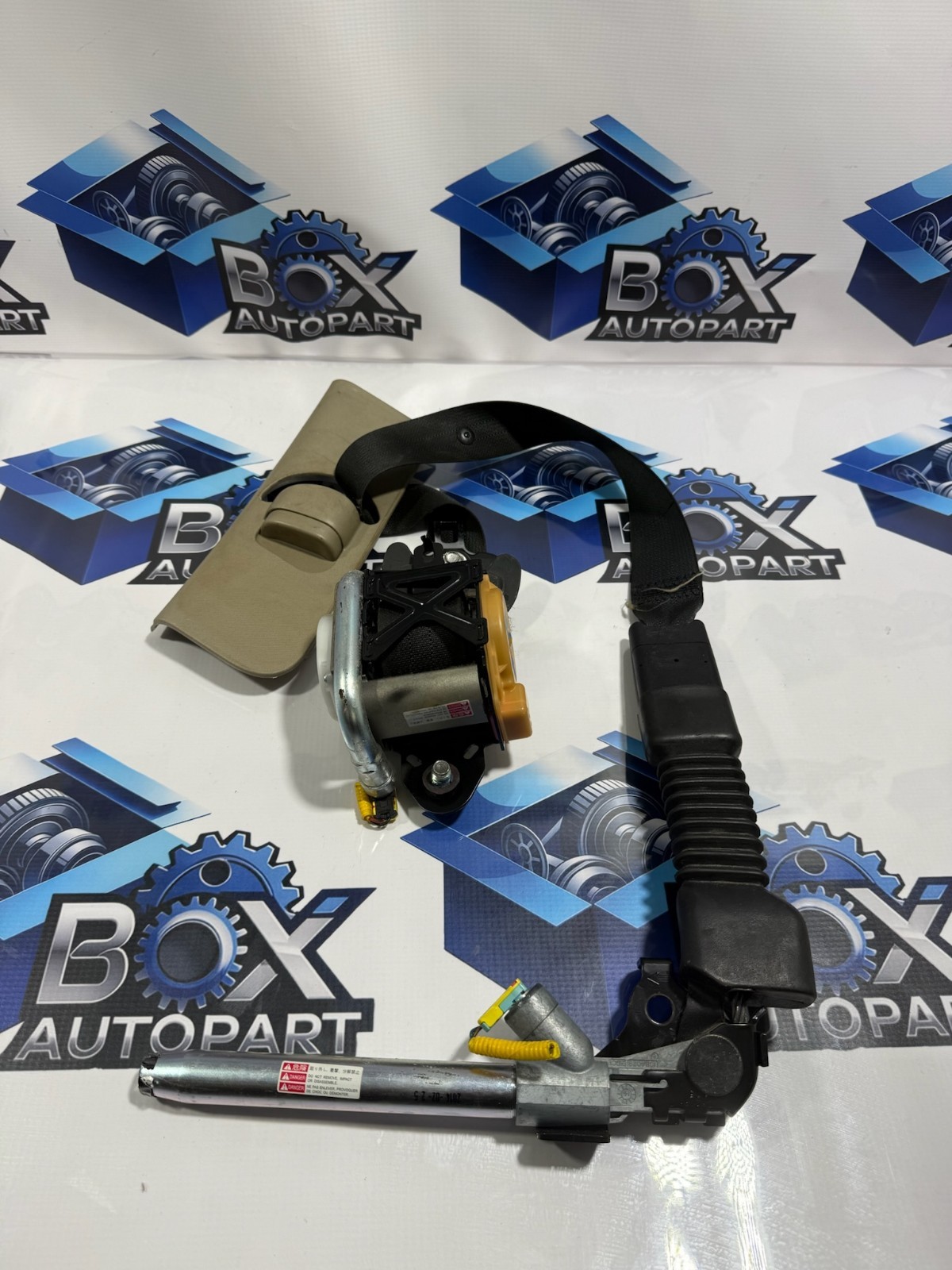 2011-2016 HYUNDAI ELANTRA FRONT LEFT DRIVER SEAT BELT RETRACTOR 88810 3X500 OEM