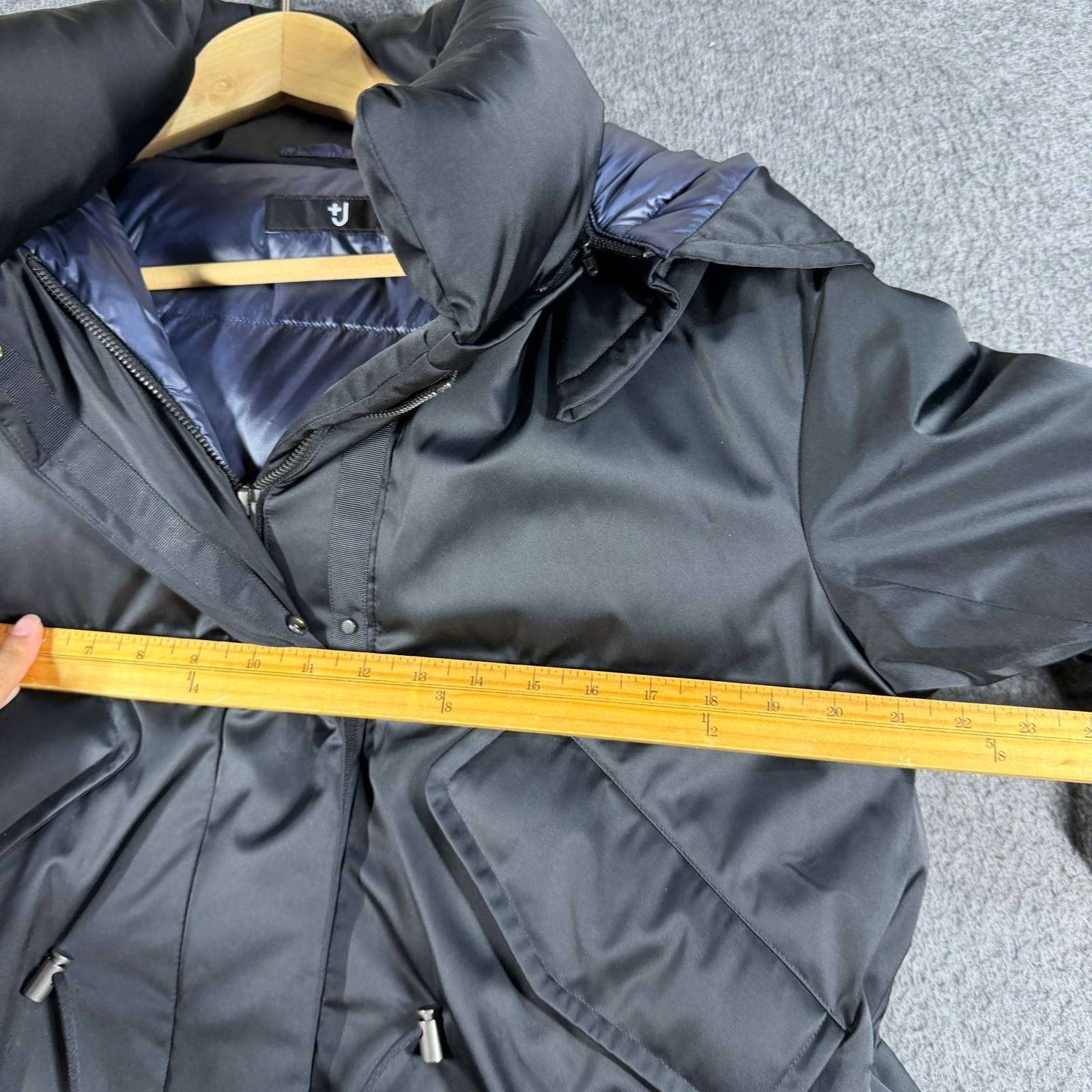 Uniqlo +J Jil Sander Down Short Coat Black Oversized Hooded Puffer Jacket Small image 7