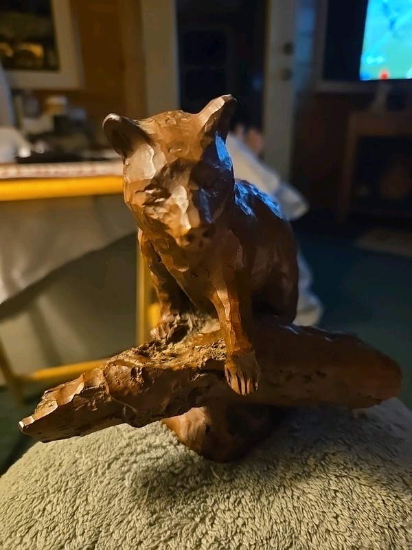 Vintage Red Mill Mfg.  Brown Bear Figurine with Log