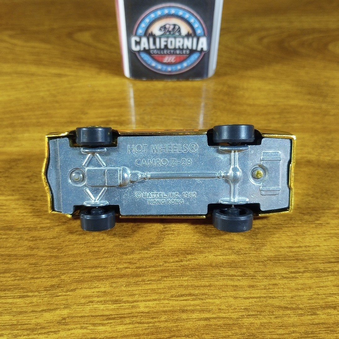 Hot Wheels Mattel Mail-in Promo Camaro Z-28 Camro Base Gold Chrome