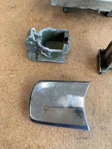 2003-2007 Nissan Murano Rear Left Driver Side Door Outside Handle Base OEM - Picture 3 of 12