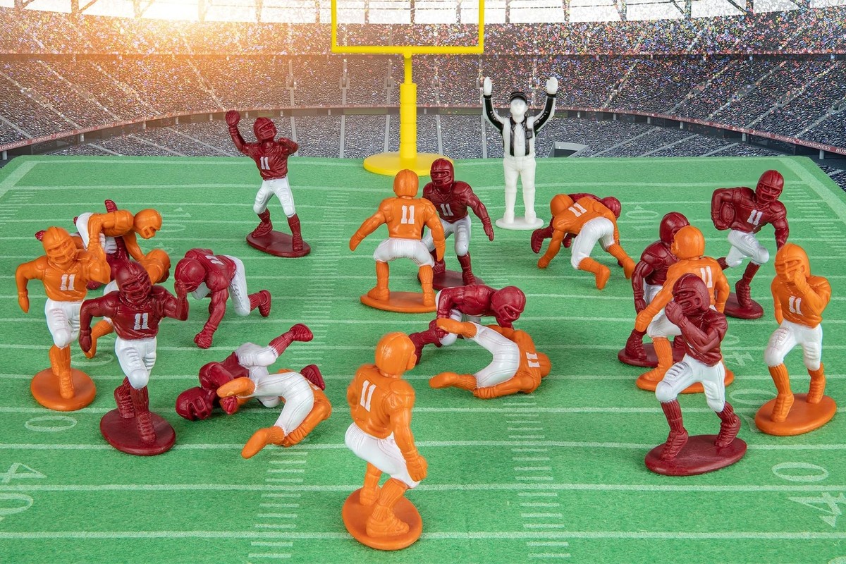 Kaskey Kids Football Guys – Maroon vs Orange Inspires Kids