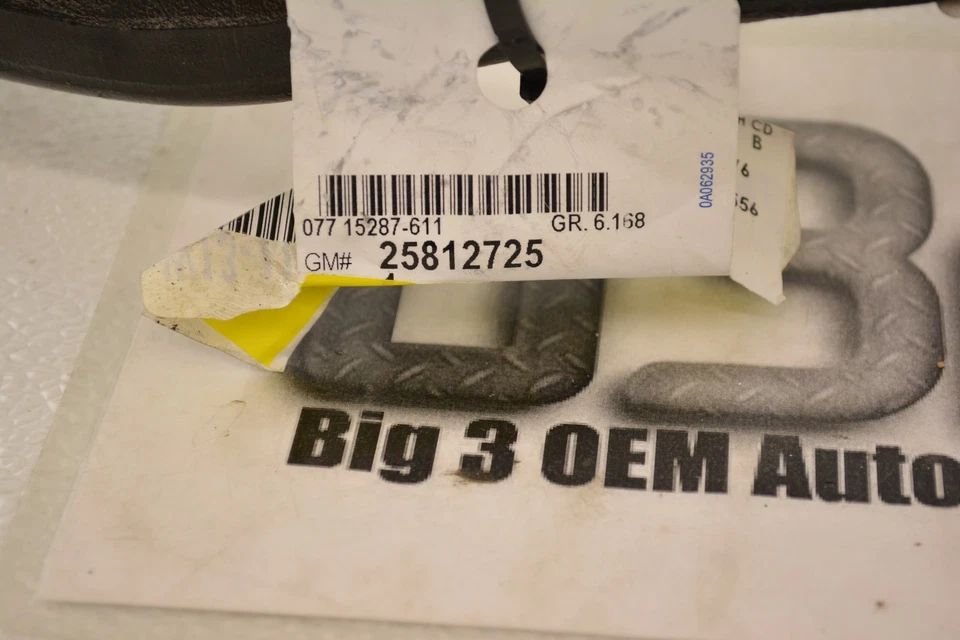 Braço de controle superior dianteiro lateral GMC Yukon Cadillac Escalade LH novo OEM 25812725 - Imagem 3 de 3