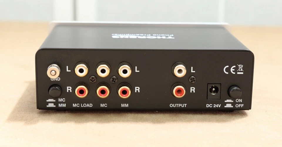 Thorens MM-008 Hochwertiger Phono Vorverstärker für MM & MC-Tonabnehmer - Bild 2 von 3