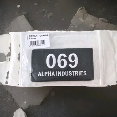 Org ALPHA INDUSTRIES Klett Patch  069 Ltd Edition Bomber Jacke 10x5cm Black NEU* - Bild 1 von 2