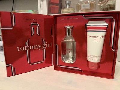 Tommy Hilfiger Tommy Girl   Eau de Toilette 50 ml + Body Lotion 100 ml  NEU