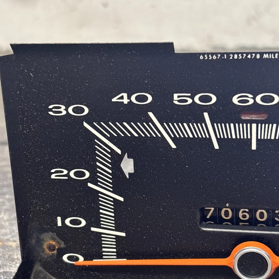 Velocímetro Plymouth Valiant 1968 1969 Speedo probado funcionando 68 69 Foto 2 de 4